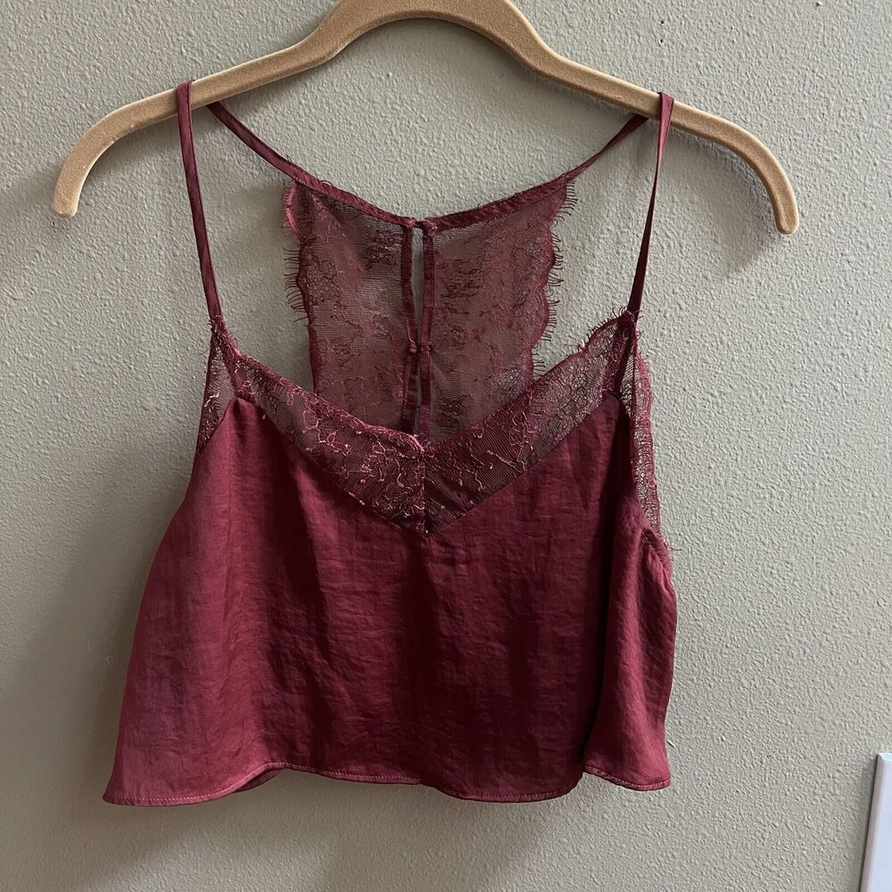 Sis Sis Maroon Cropped Lacy Button Back Spaghetti Strap Top Sz Sm 90s Y2K Style